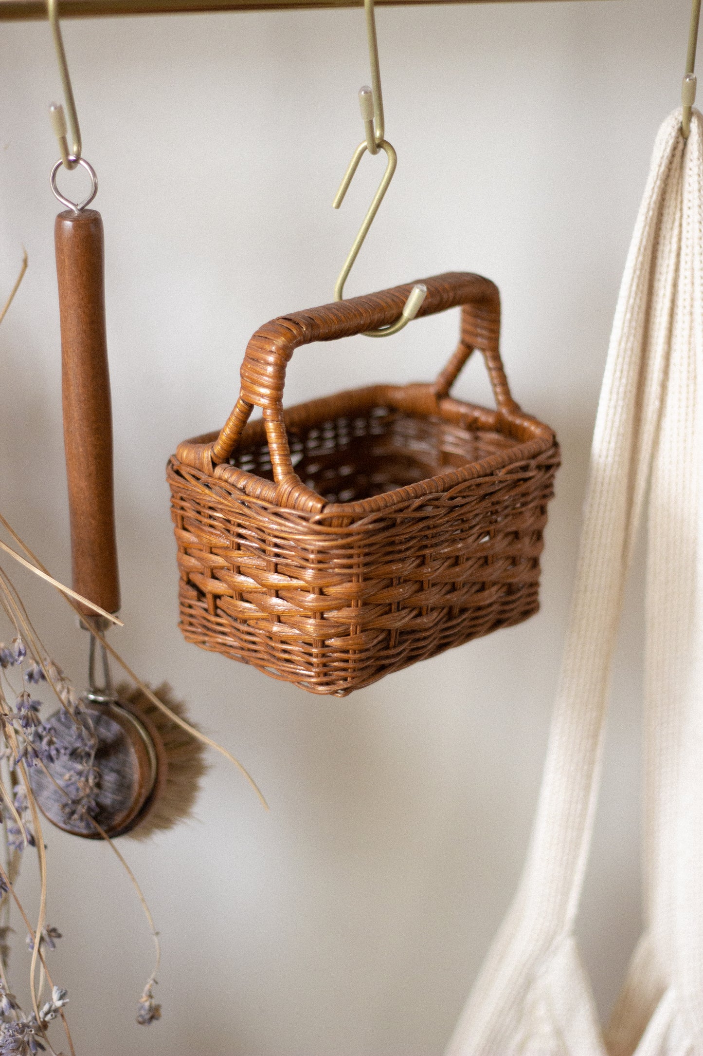 Darling Mini Vintage Basket