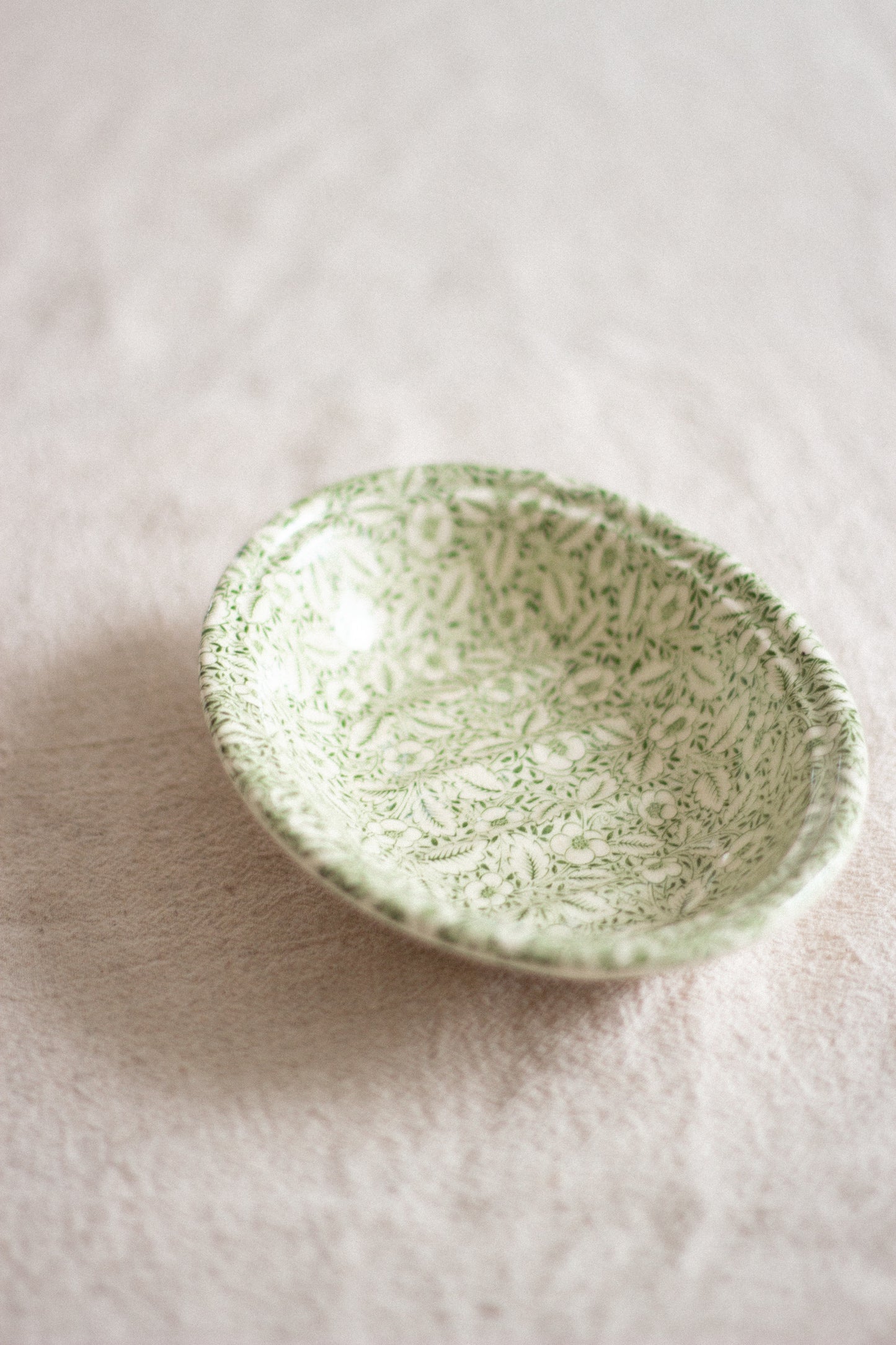 Floral Green Vintage Soap Dish